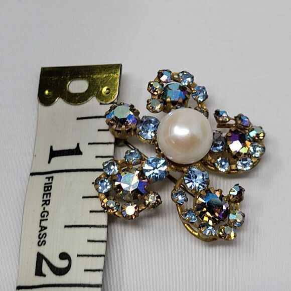 Vintage Signed Austrian Crystal Butterfly Pin Brooch AB Blue Faux Pearl Center - Picture 6 of 9